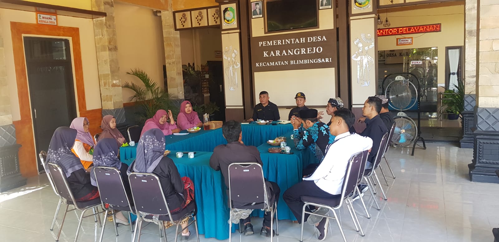 RAPAT KOORDINASI HUT-RI BERSAMA KEPALA SEKOLAH